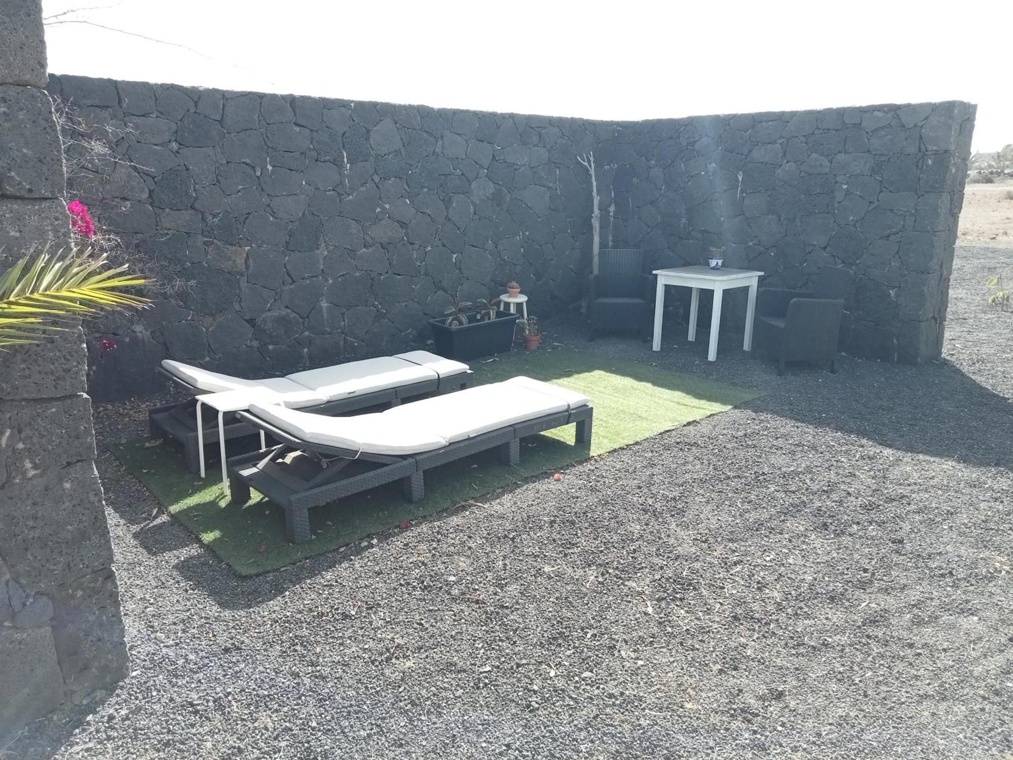 Quintero Suites San Bartolomé Exteriör bild
